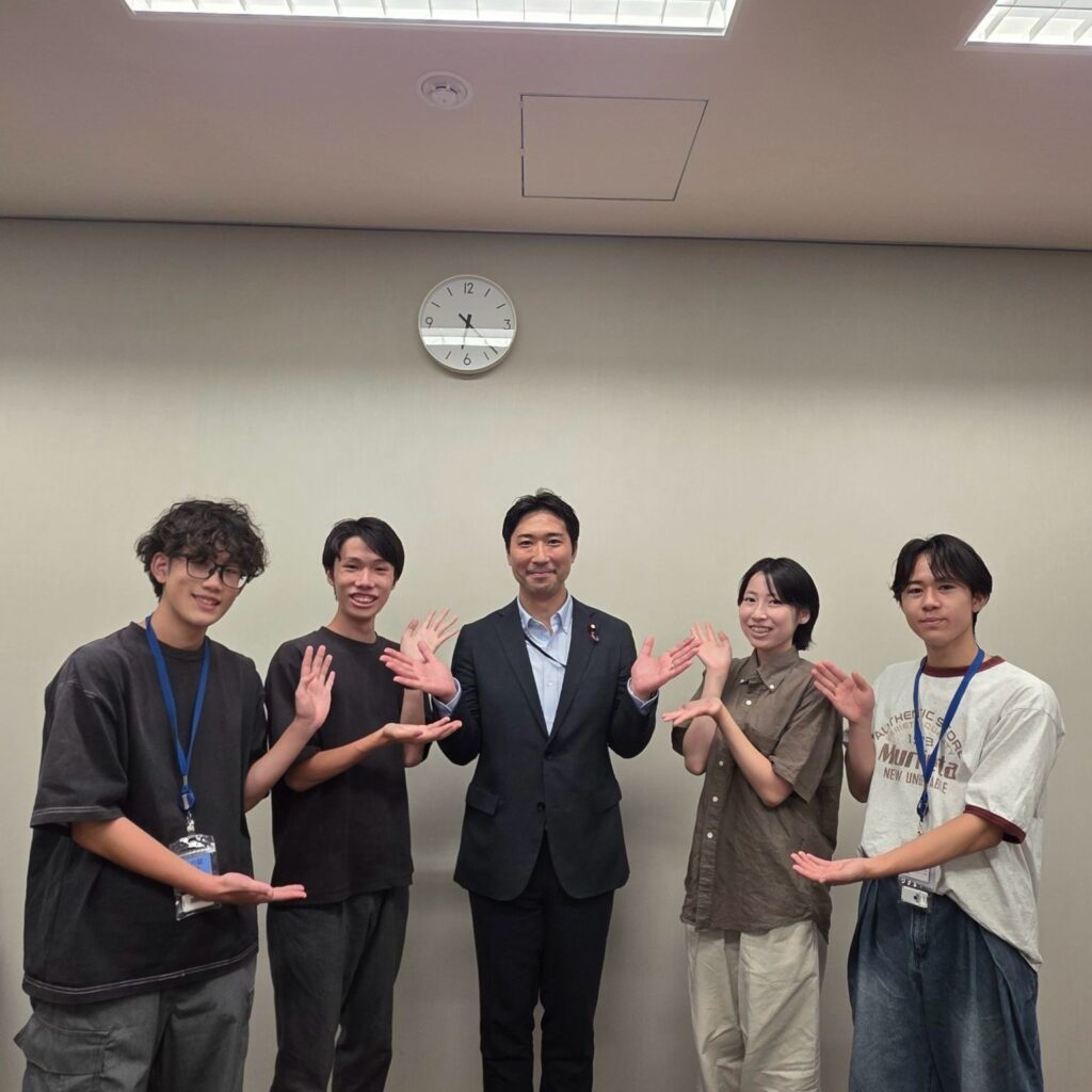 党ユースのメンバーと、AIの利活用のスピード感について意見交換