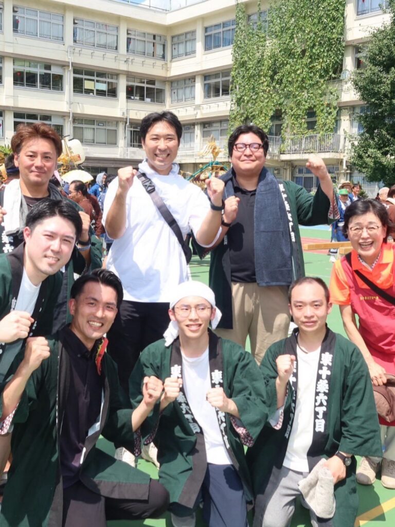 地元の盆踊り・夏祭りで地域の皆さんと交流