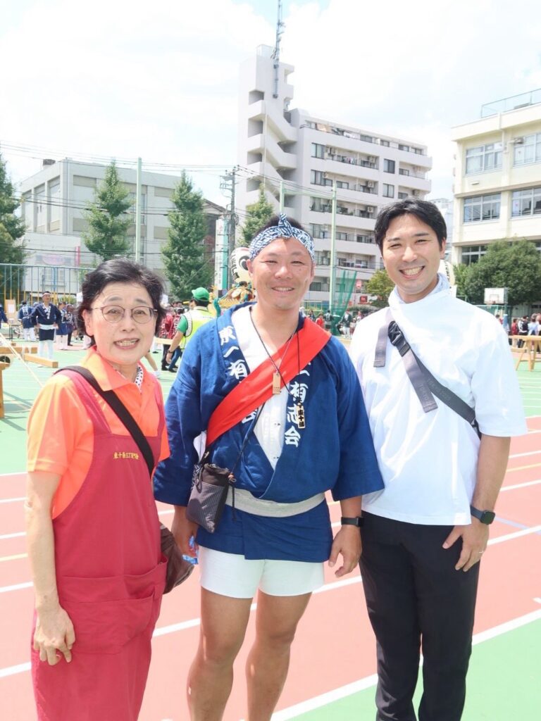 地元の盆踊り・夏祭りで地域の皆さんと交流