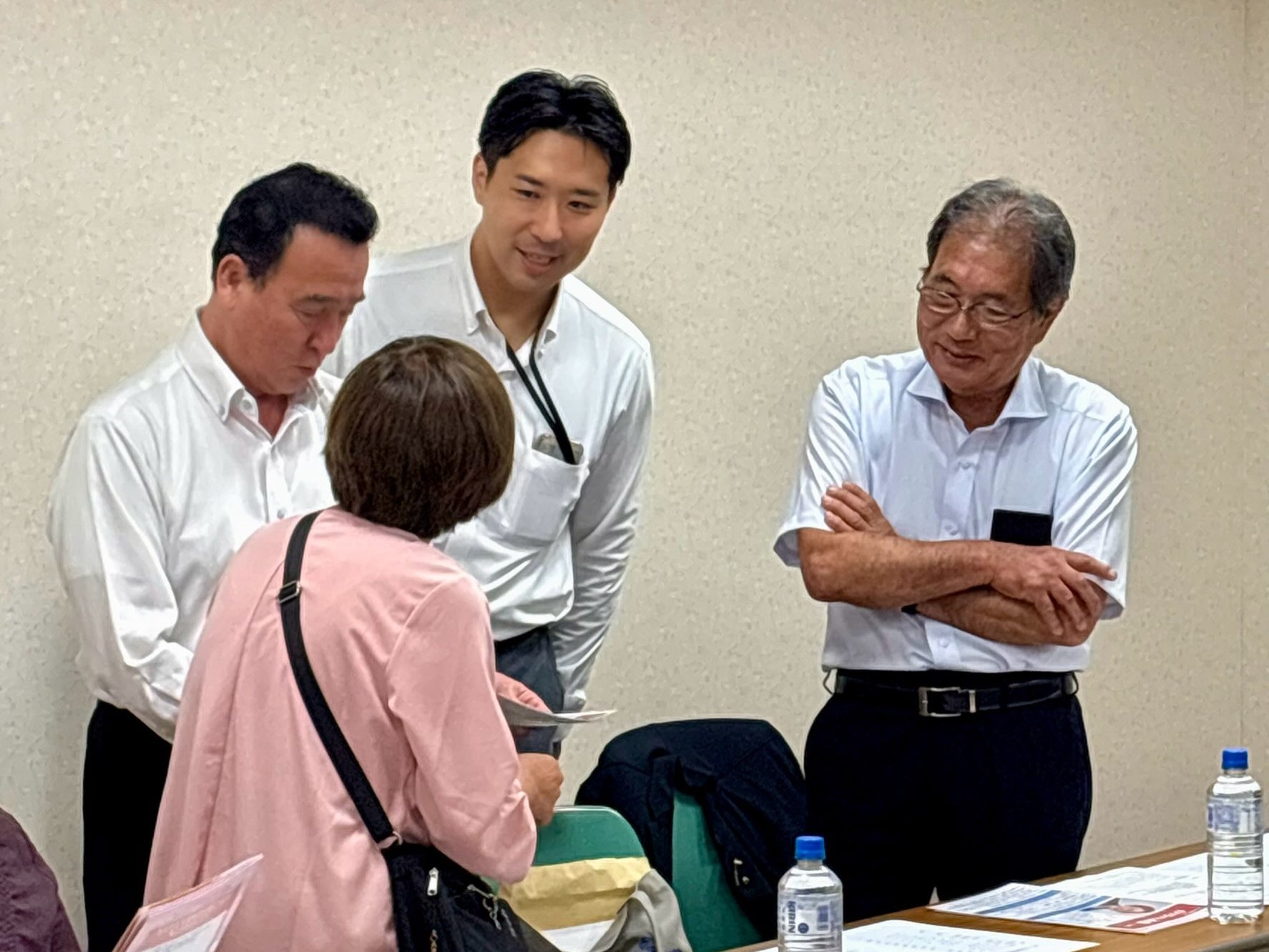 私が委員長を務める「伊豆・小笠原諸島振興活性化対策委員会」を開催
