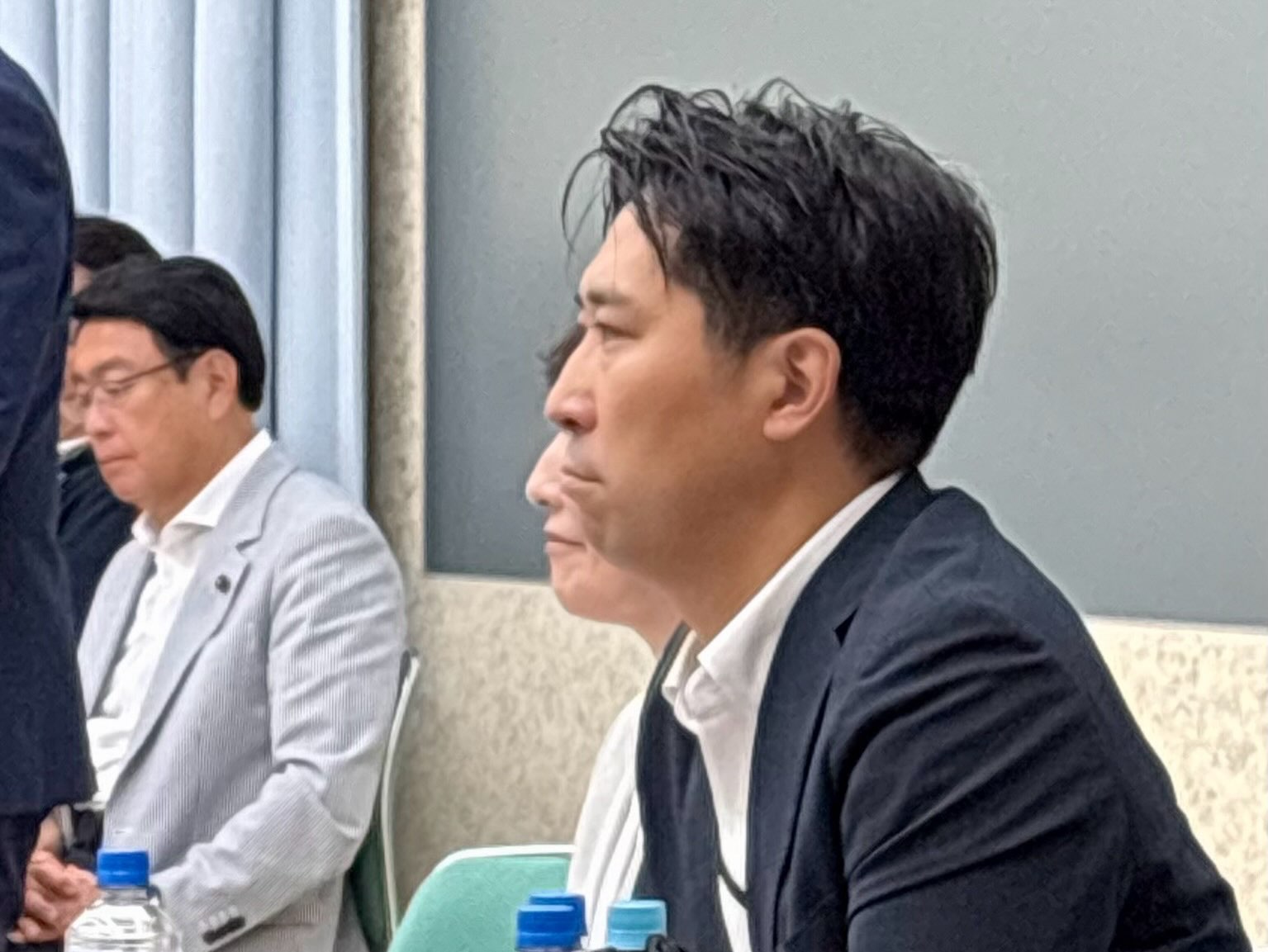 私が委員長を務める「伊豆・小笠原諸島振興活性化対策委員会」を開催