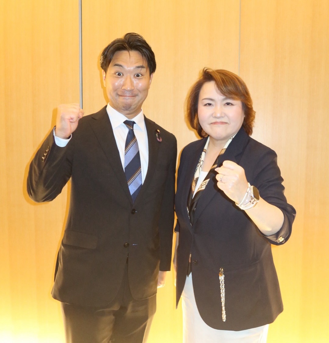 府中総支部の皆様に、国政報告をさせていただきました