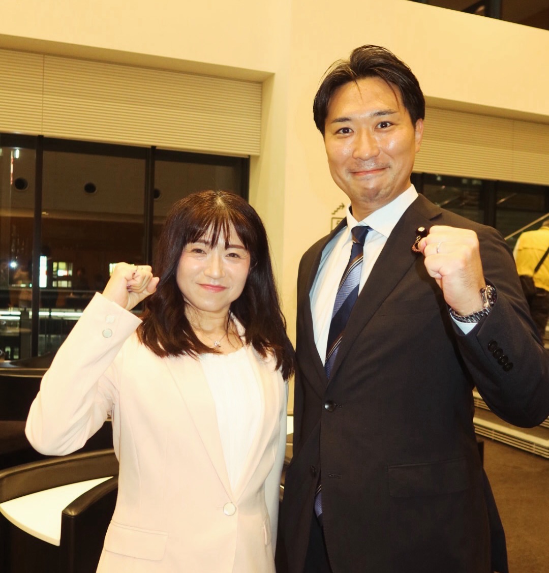 府中総支部の皆様に、国政報告をさせていただきました